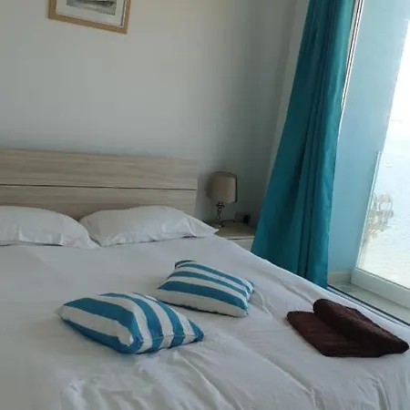 Ferienwohnung Flat 2 Blue Waves St. Paul's Bay Exterior foto
